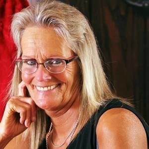 Meet your Posher, Clara